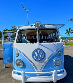 1973 Blue VW Bus