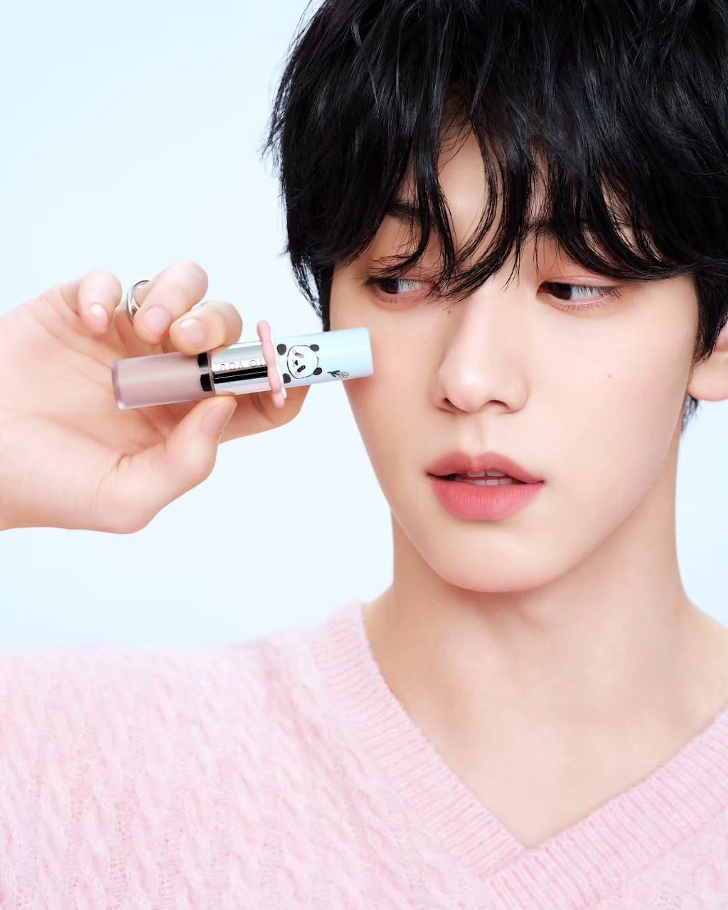 Soobin Holding Lip Tint