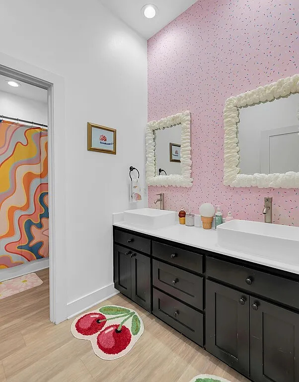 Modern Pink Bathroom Interior