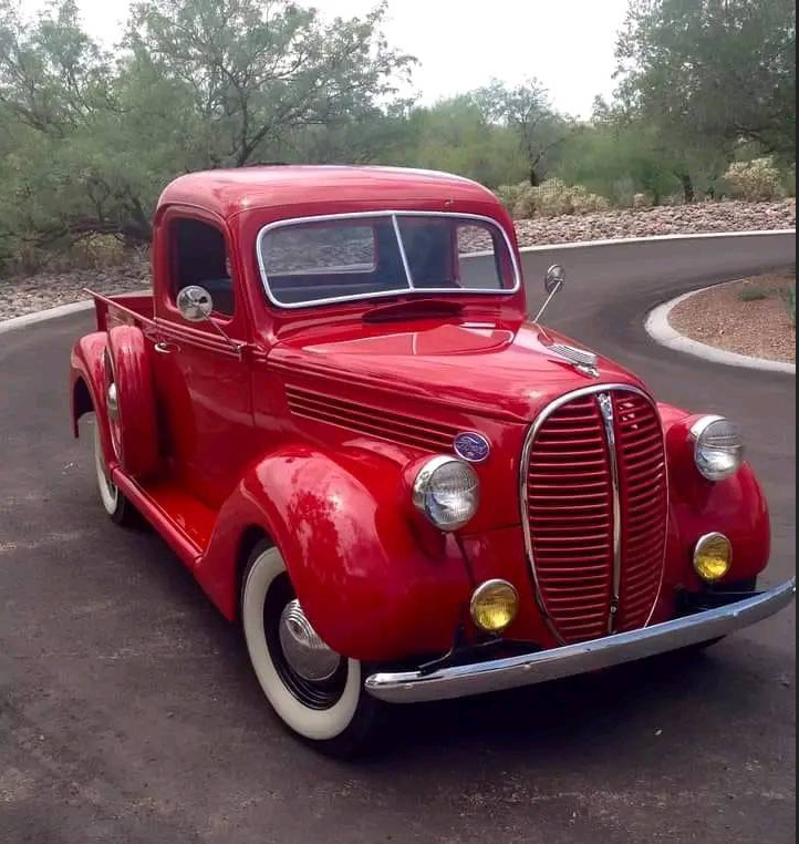 Ford 1938 Classic Car
