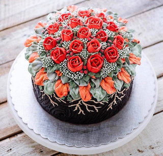 Rose Decorated Chocolate Cake