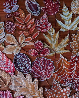 Decorated Leaf Cookies