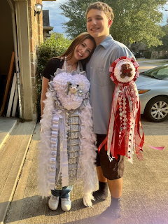 Homecoming Mum Couple