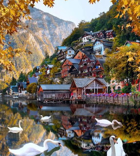 Hallstatt Autumn Lake Village
