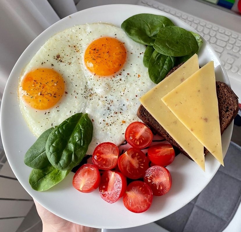 Eggs Cheese Tomatoes Breakfast