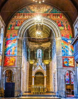 Mansfield Traquair Church Interior