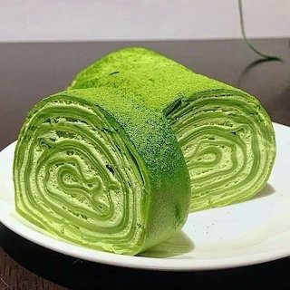 Matcha Swiss Roll