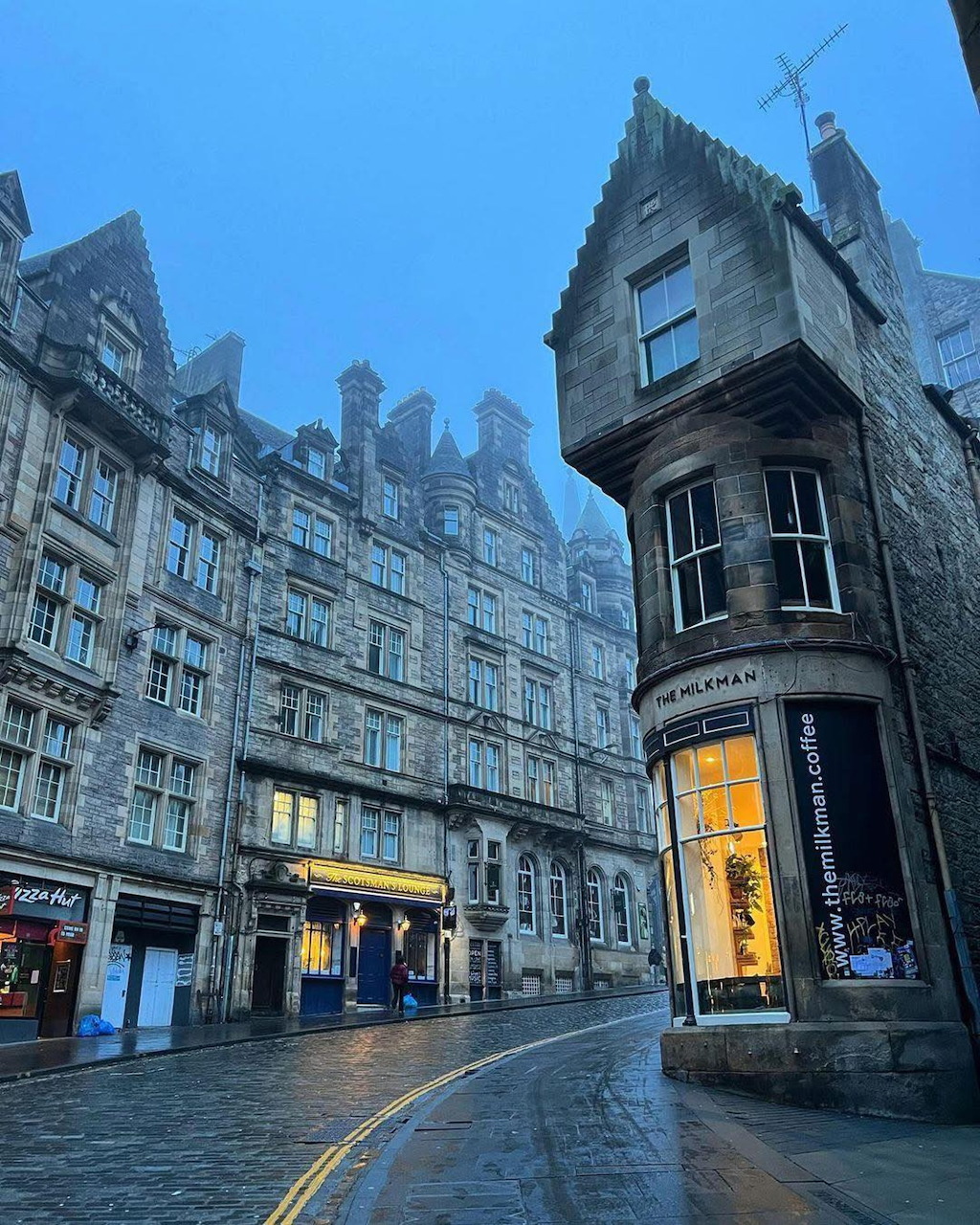 Edinburgh Old Town Street