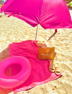 Pink Beach Essentials Summer