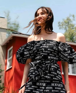 Maude Apatow Portrait