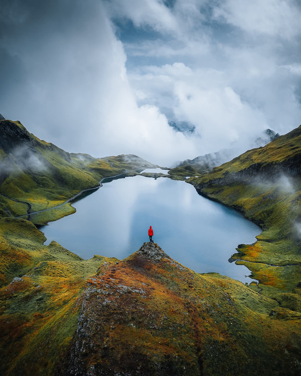 Alpine Lake Mountain Vista