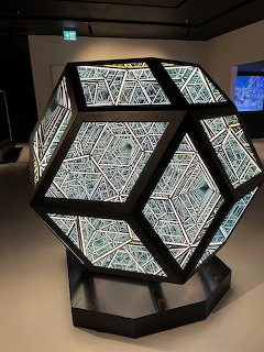 Geometric Light Sculpture