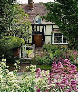 Tudor Cottage Garden