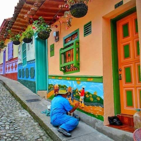 Guatapé Colorful Streets