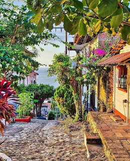 Puerto Vallarta Side Street