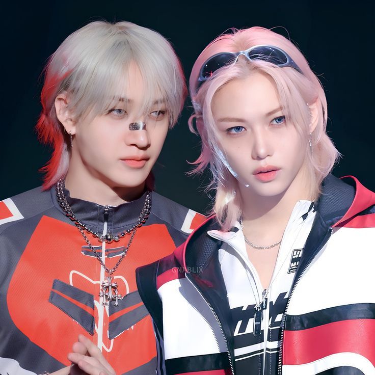 K-pop Duo Portrait