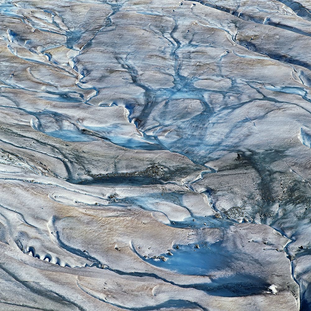 Glacier Meltwater Streams