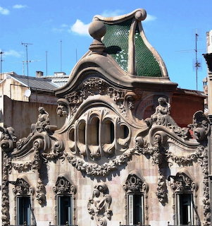 Casa Comalat Facade