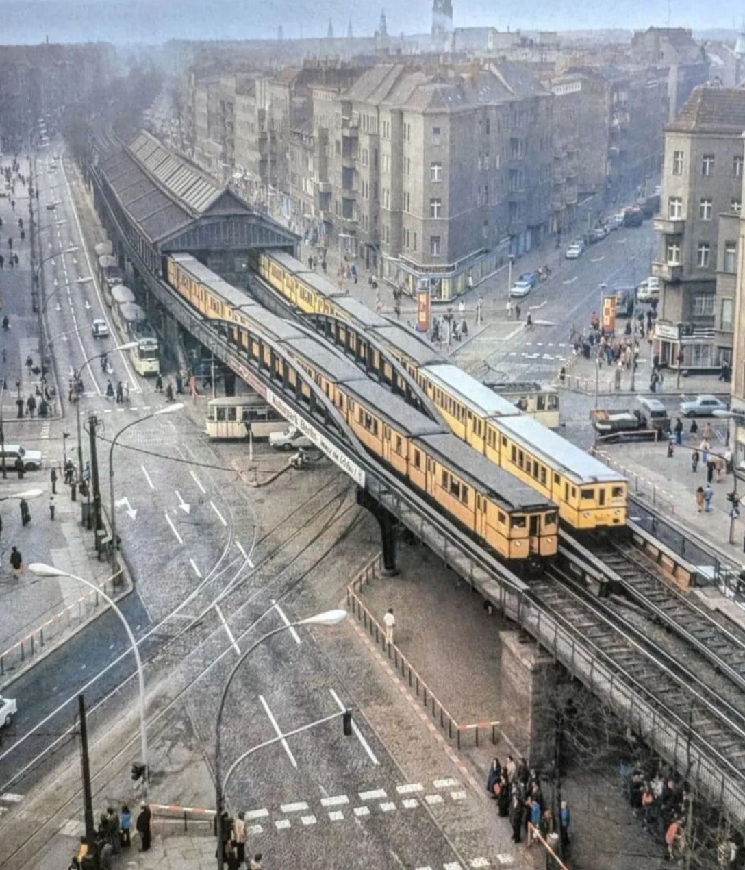 Berlin Eberswalder Str Train Station