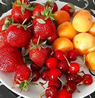 Mixed Fresh Fruit
