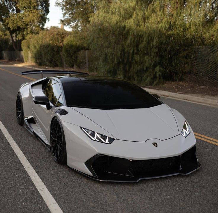 White Lamborghini Huracan