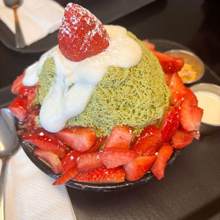 Matcha Strawberry Shaved Ice