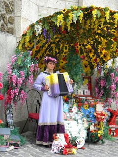 Paris Sacre Coeur Street Musician