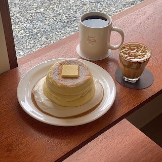Souffle Pancakes and Coffee