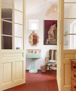 Vintage Bathroom Interior