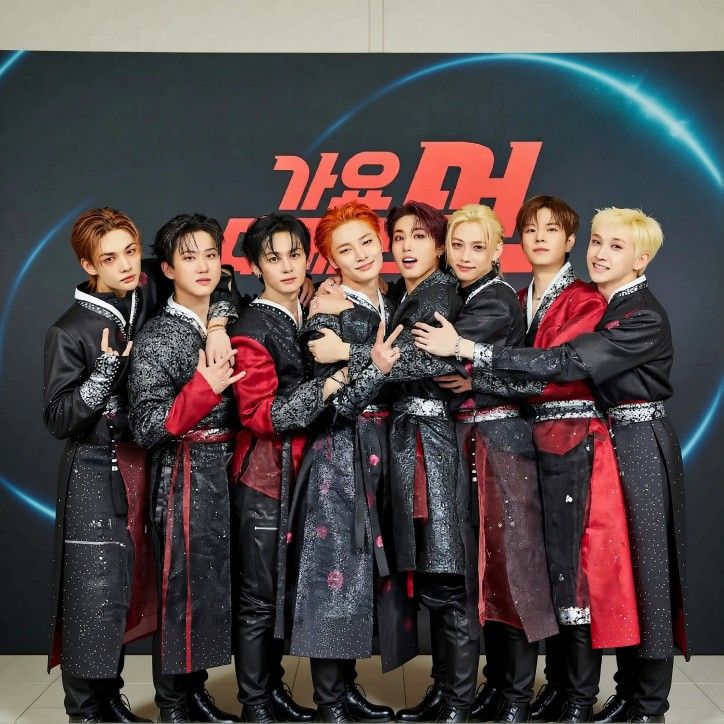SKZ K-pop Boy Group