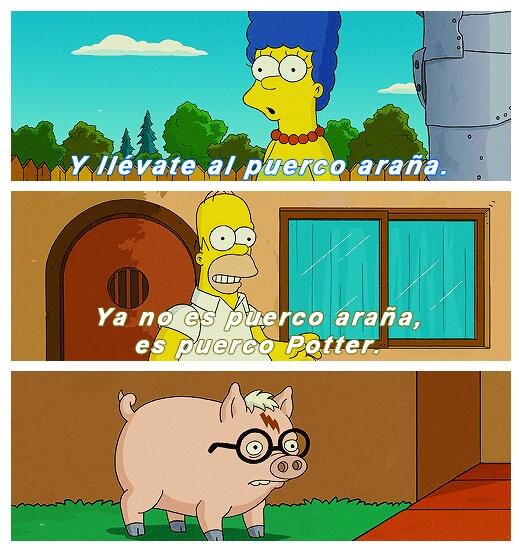 Three-panel Simpsons comic: Marge and Homer exchange dialogue, then a pig wearing round glasses appears labeled Puerco Potter.