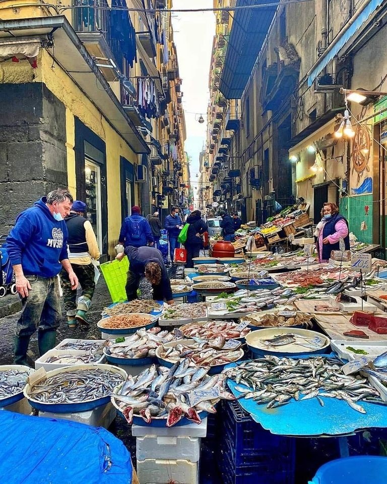 Pignasecca Market Naples
