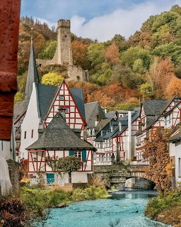 Monreal Germany Village Castle
