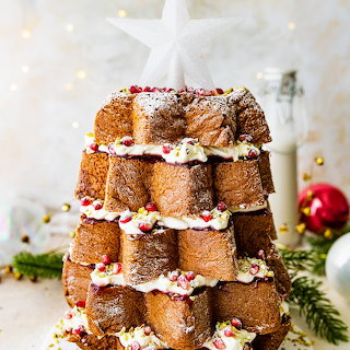 Pandoro Christmas Tree Cake