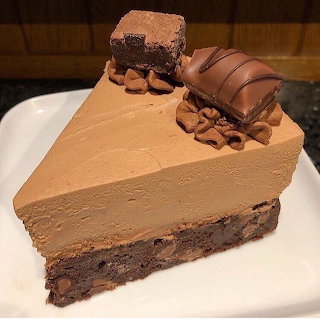 Chocolate Cake Slice