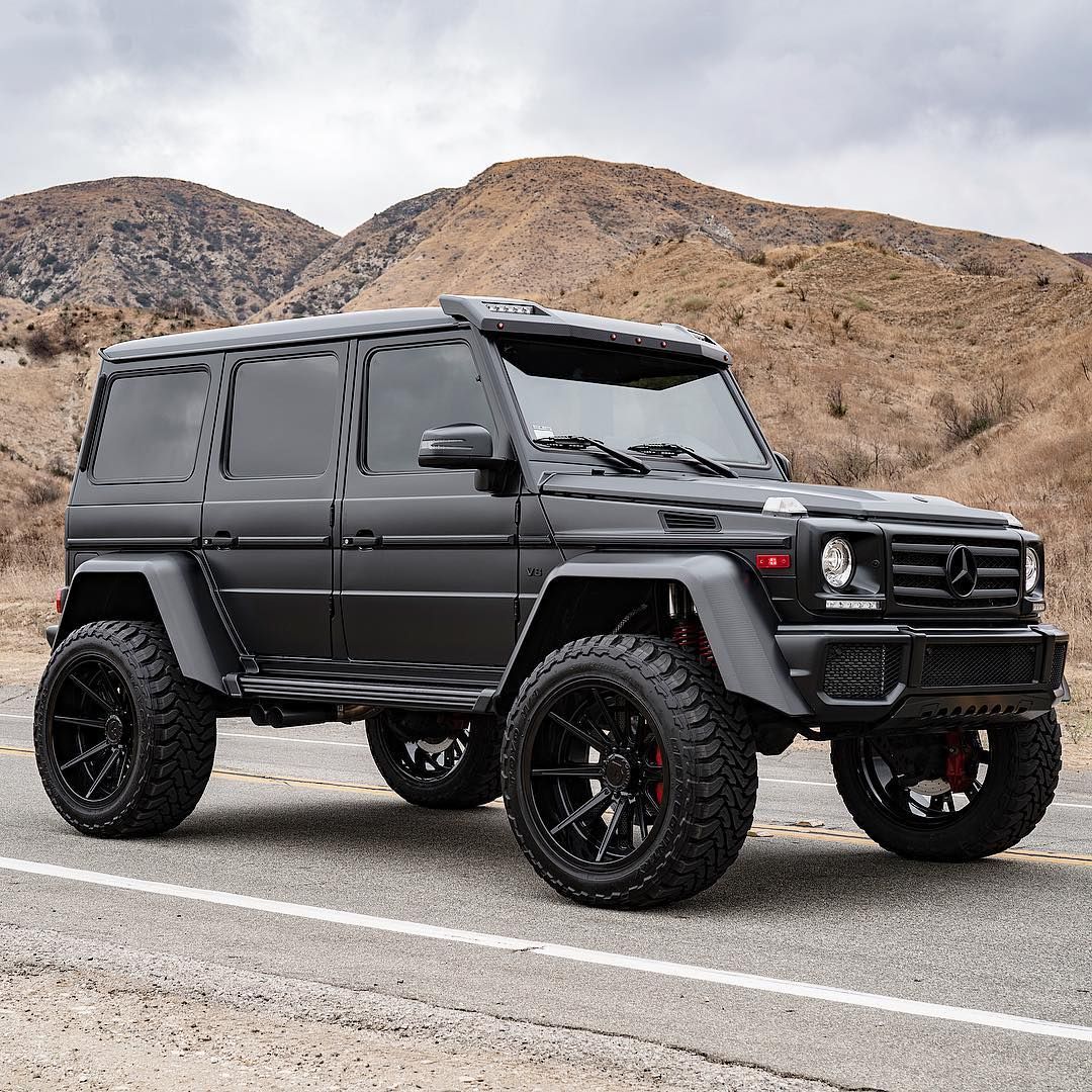 Black Mercedes G Wagon