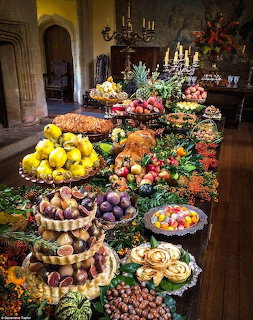 Grand Fruit Feast