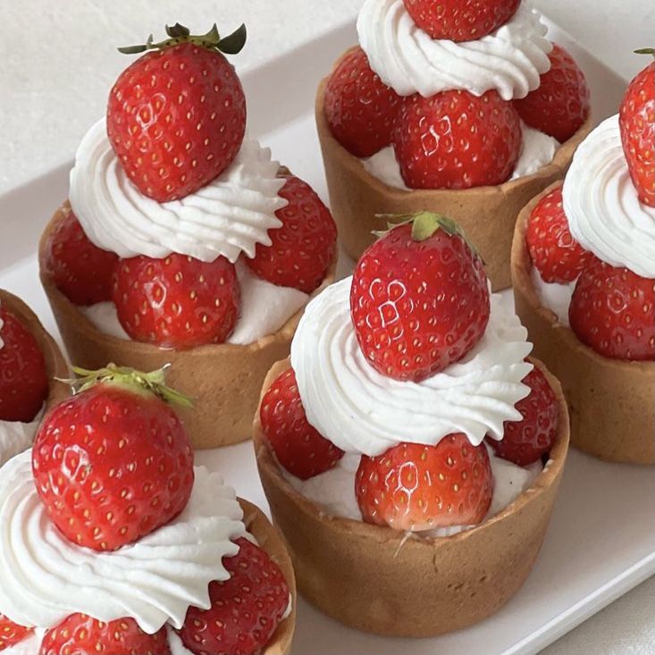 Strawberry Cream Tarts
