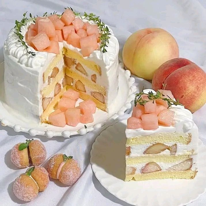 Peach Cream Layer Cake