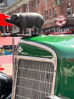 Green Pig Hood Ornament Truck