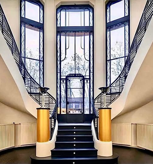 Art Deco Staircase