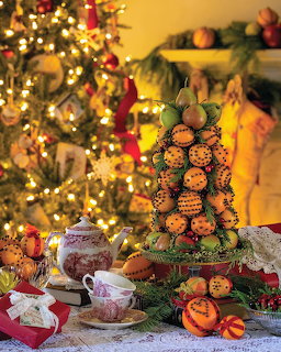 Christmas Tea Setting