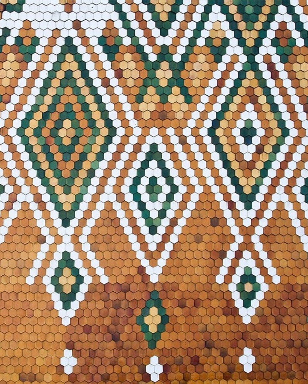 Roof with Zsolnay tiles