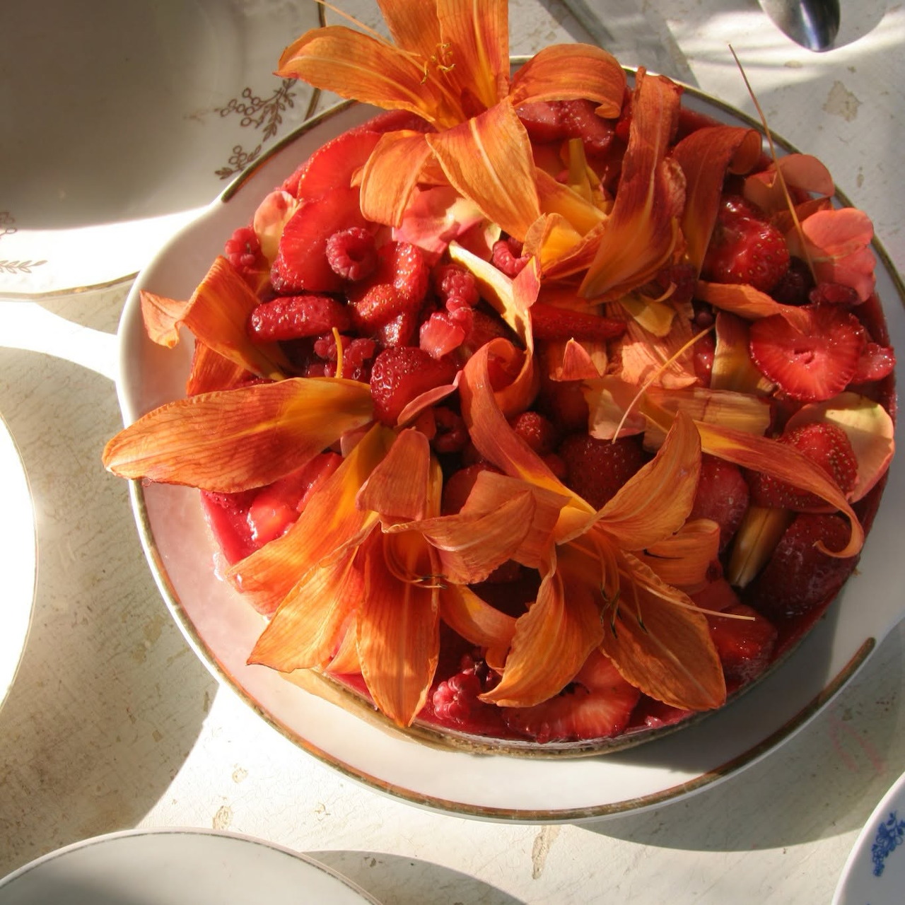 Strawberry Lily Cake