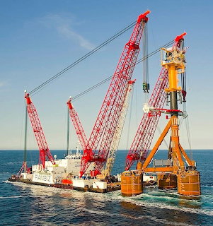 Offshore Crane Barge
