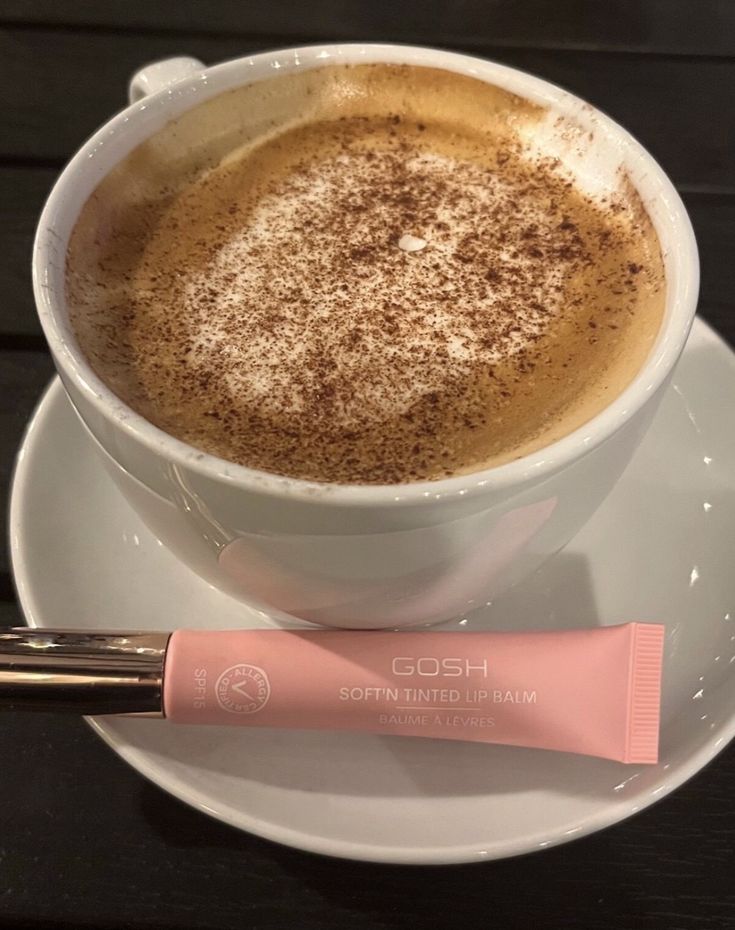 Cappuccino with Cocoa Powder