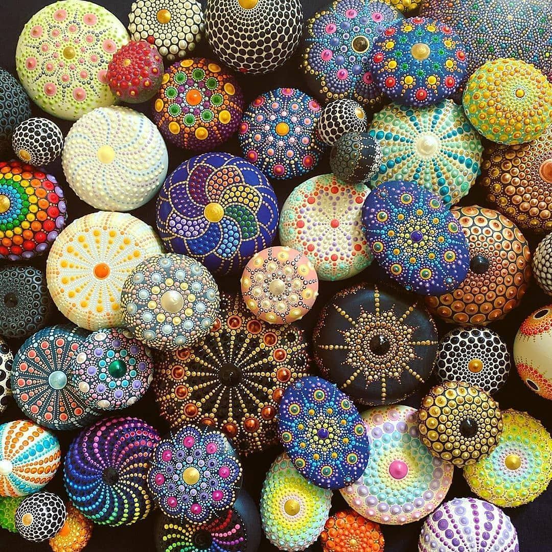 Painted Mandala Pebbles