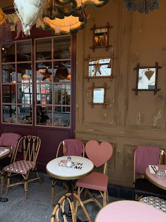 Paris Cafe Seating