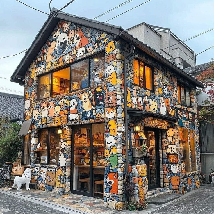 Cat Mural House Japan