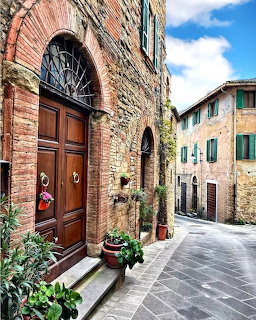 Italian Village Street